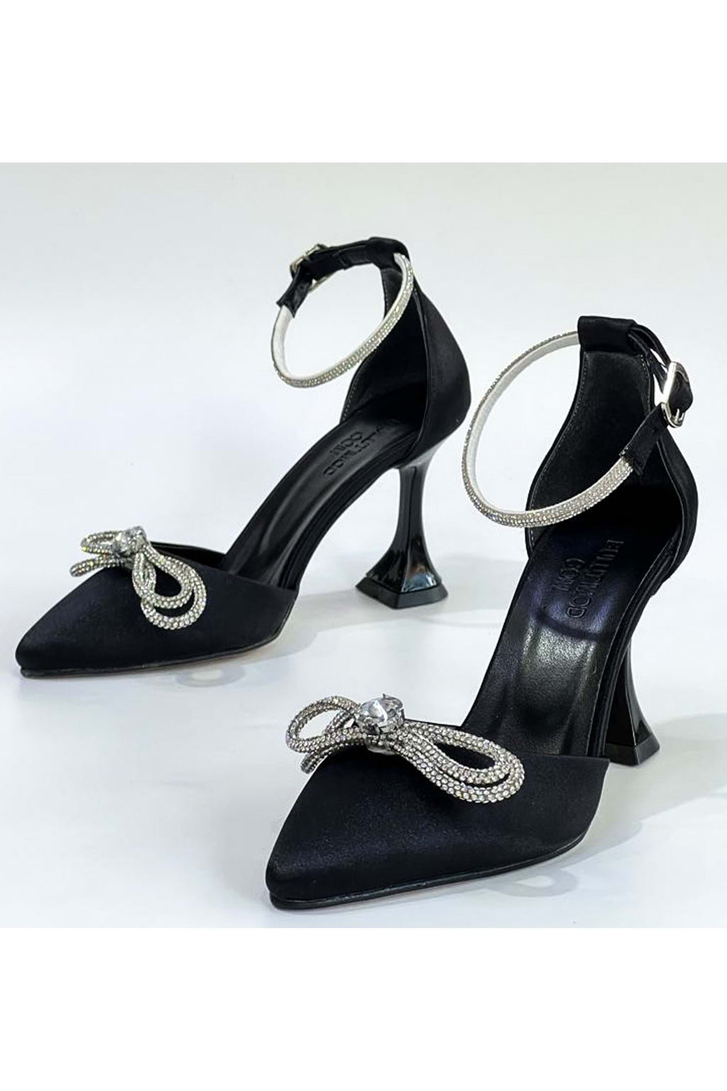 Elegent Daimond Bow Heels with Belt
