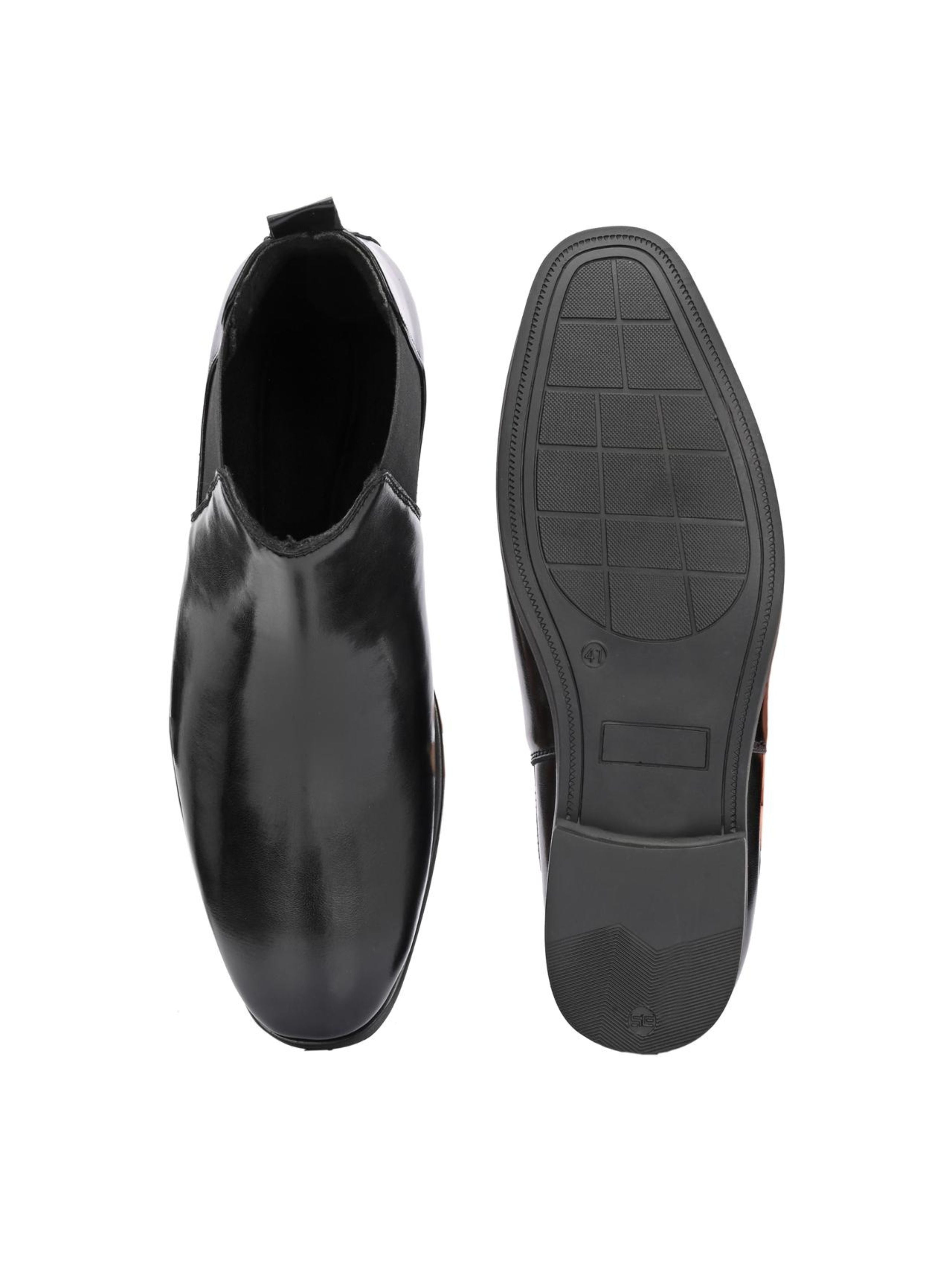 Qismat Men's Black Chelsea Boots