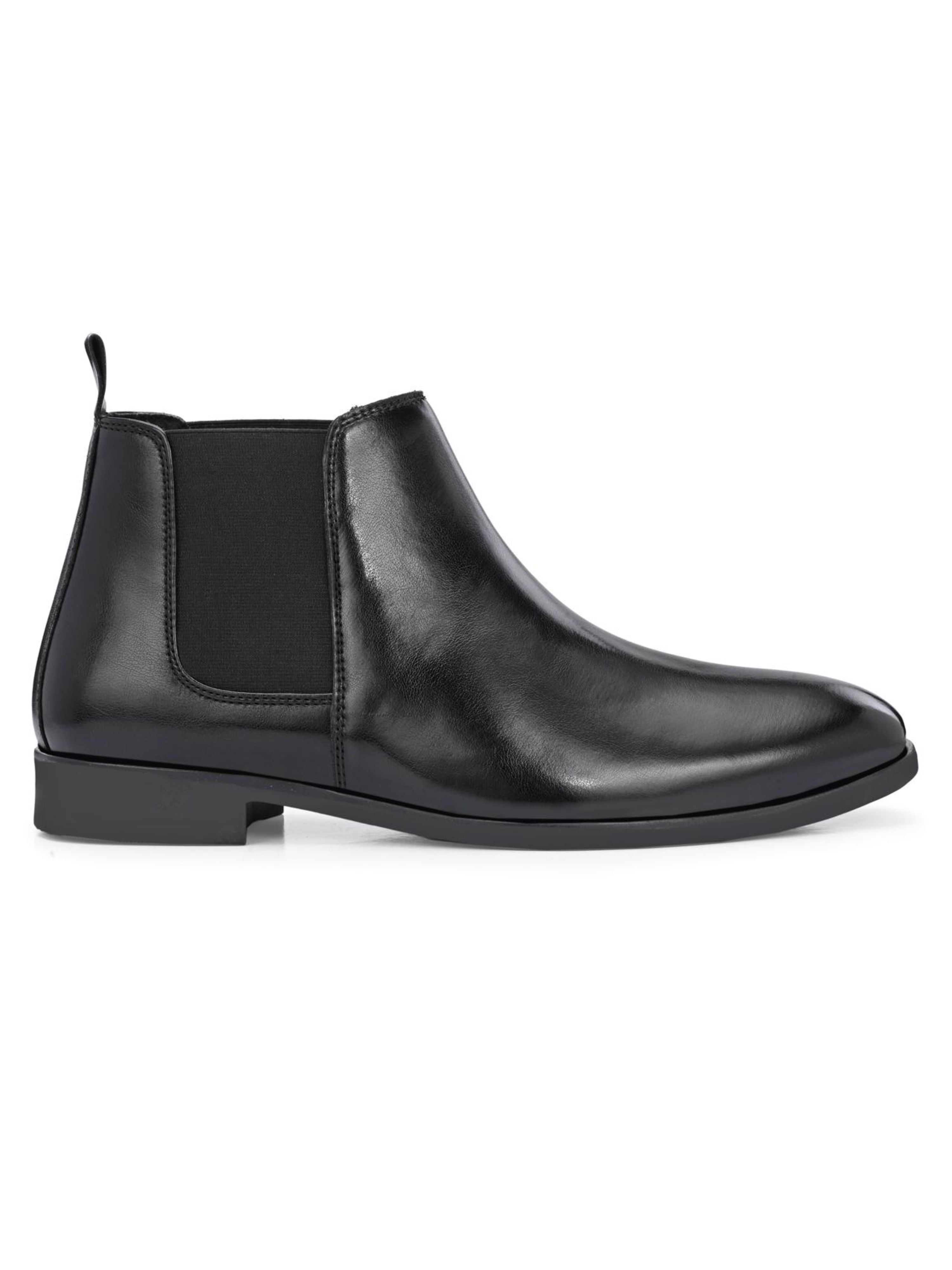 Qismat Men's Black Chelsea Boots