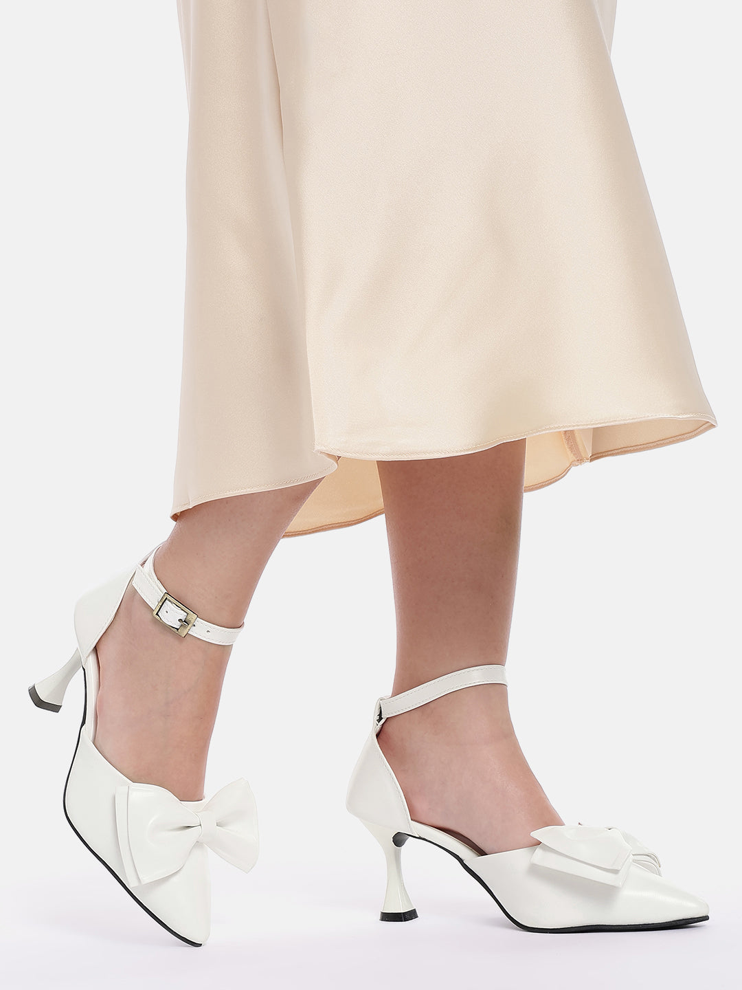 Butterfly Bow Heels in Black & White